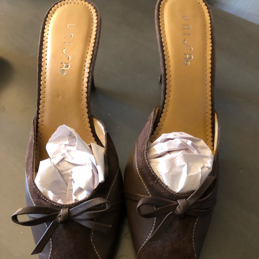 Mules - Picture 2 of 7
